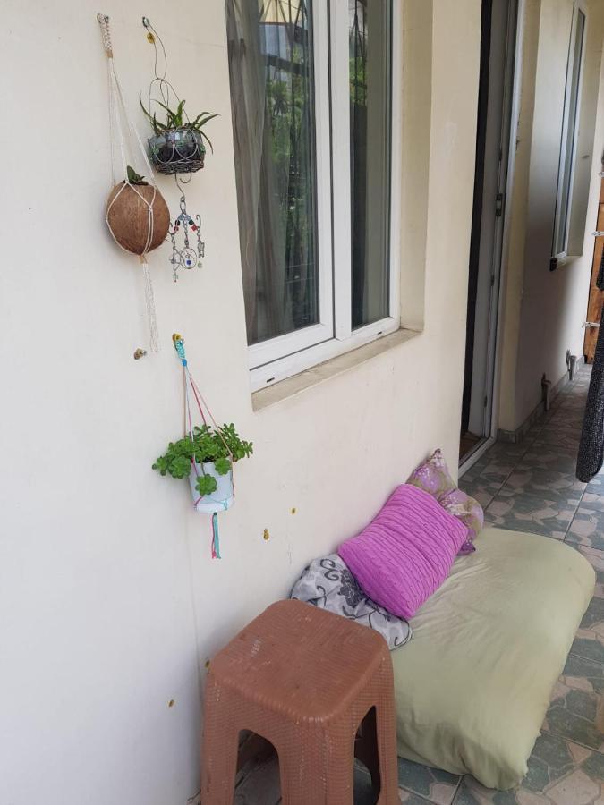Enjoy The Hostel Батумі Екстер'єр фото