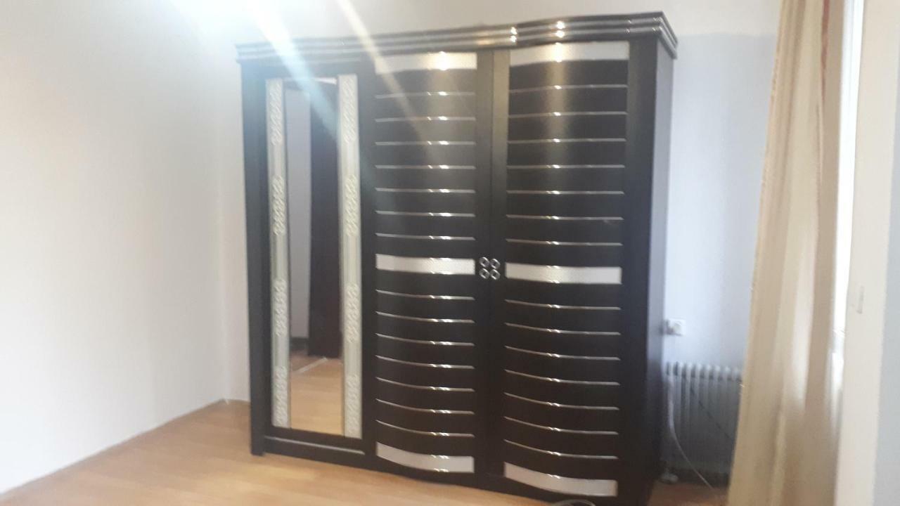 Enjoy The Hostel Батумі Екстер'єр фото